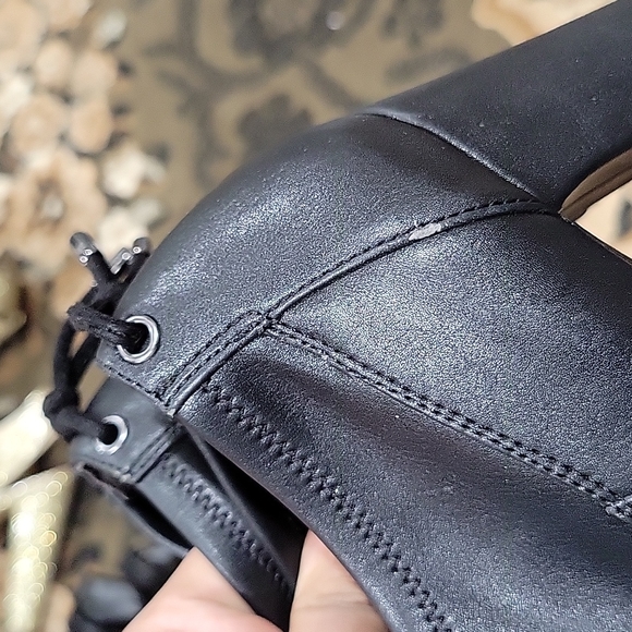 Women shoes - Picture 10 of 11